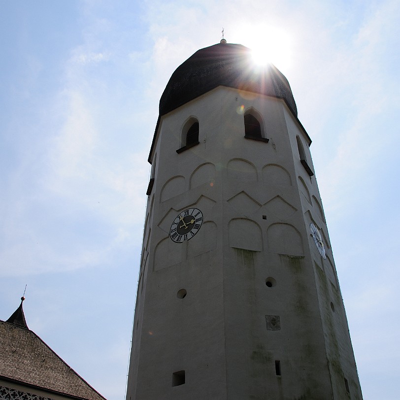 DSC_4077 Das Kloster Frauenchiemsee (auch Frauenwörth genannt) ist ein Kloster der Benediktinerinnen auf der Insel Frauenchiemsee in Bayern in der Diözese München und...