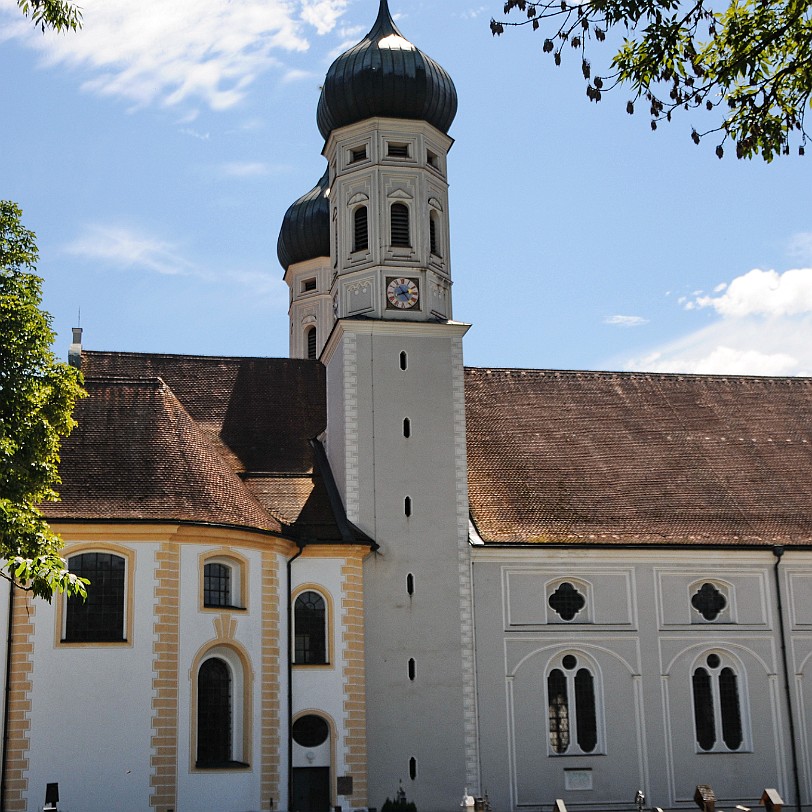 DSC_0709 Das Kloster Benediktbeuern ist eine ehemalige Abtei der Benediktiner und heute eine Niederlassung der Salesianer Don Boscos in Benediktbeuern in Bayern in der...