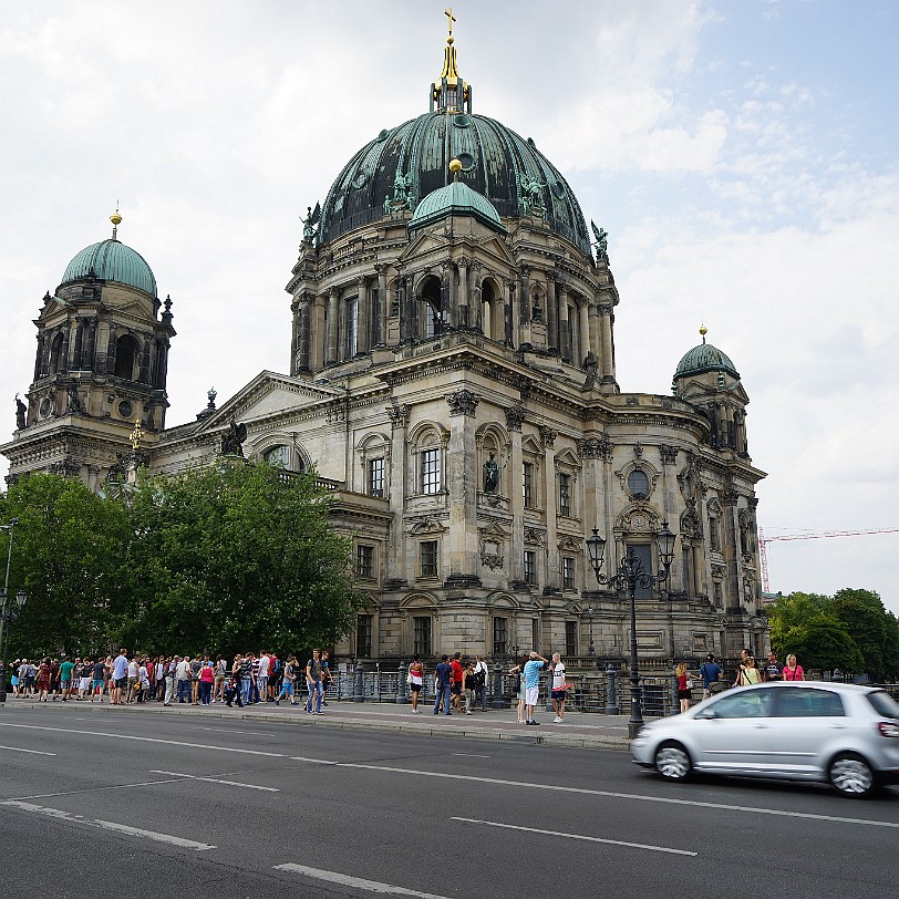 DSC00753 Berlin, Dom, Berliner Dom Der 1894 bis 1905 nach Plänen von Julius Raschdorff in Anlehnung an die italienische Hochrenaissance und den Barock errichtete Dom...