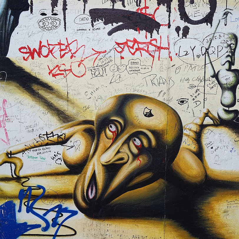 DSC00808 Berlin, Eastside Gallery Das Denkmal East Side Gallery in Berlin-Friedrichshain ist eine dauerhafte Open-Air-Galerie auf dem längsten noch erhaltenen Teilstück...
