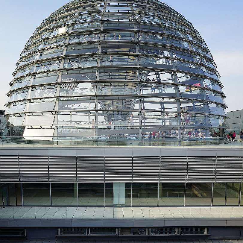 DSC00644 Als Berliner Regierungsviertel bezeichnet man das Gebiet, in dem die wichtigsten Instutionen der Exekutive (Bundesregierung) sowie der Legislative (Deutscher...