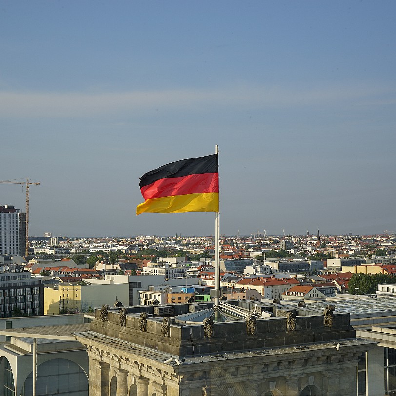 DSC00678 Als Berliner Regierungsviertel bezeichnet man das Gebiet, in dem die wichtigsten Instutionen der Exekutive (Bundesregierung) sowie der Legislative (Deutscher...