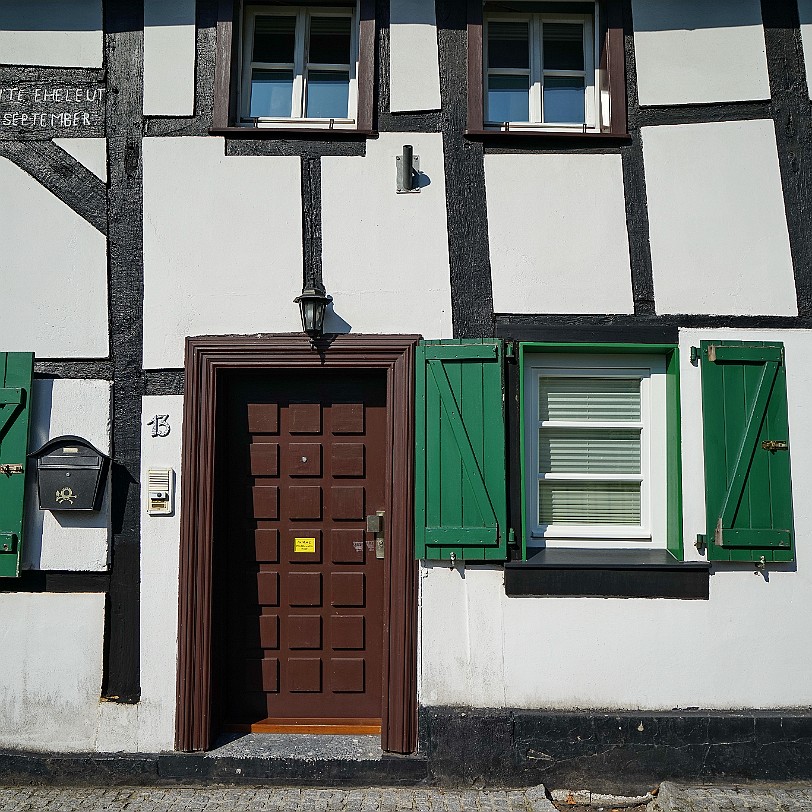 DSC02814 Die Freiheit wuchs um die alte Kirche St. Martinus, die 1310 erstmals erwähnt wurde. Die fast vollständig erhaltenen Fachwerkhäuser - 64 an der Zahl - aus dem...