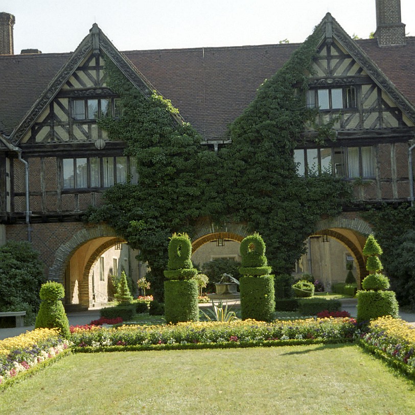 [691.24] Potsdam, Schloss Cecilienhof