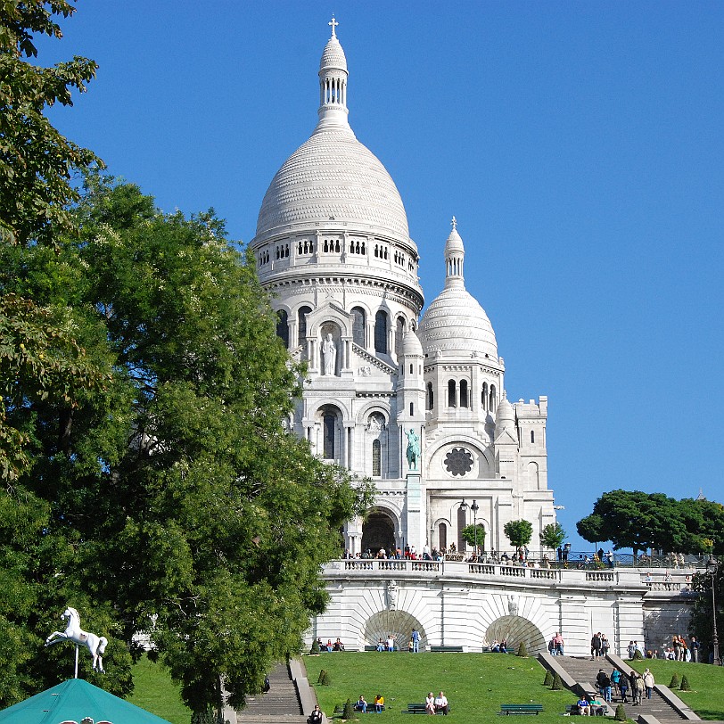 DSC_4229 Frankreich, Paris, Montmartre, Sacre Coer Die Basilique du Sacré-Cur (Basilika vom Heiligen Herzen) ist eine römisch-katholische Wallfahrtskirche auf dem Hügel...