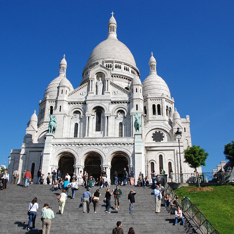 DSC_4234 Frankreich, Paris, Montmartre, Sacre Coer Seit 1885 (einer Zeit, als die Kirche erst teilweise fertiggestellt war) befindet sich über dem Hochaltar eine...