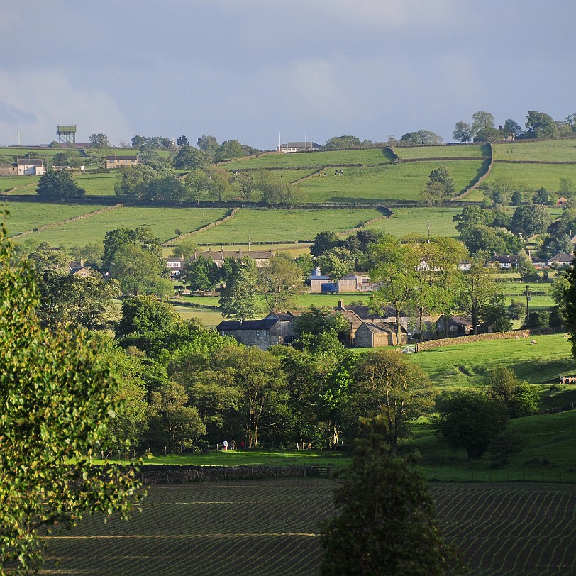DSC_8372 This ancient stone built farmhouse at Dacre, near Harrogate in North Yorkshire, is believed to be medieval but refurbished in 1635, and is found at the end of a...