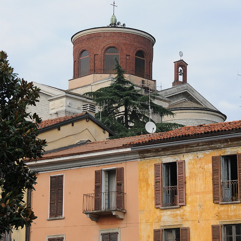 DSC_3884 Italien, Laveno-Mombello, Lago Maggiore, Sasso del Ferro