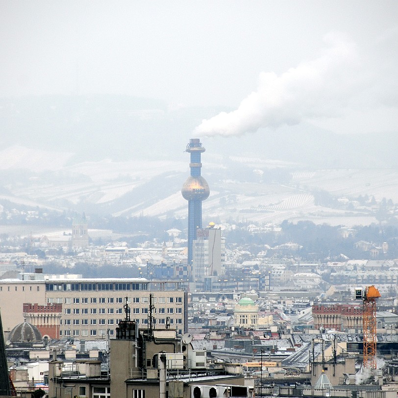 DSC_0831 Österreich, Wien Die Müllverbrennungsanlage Spittelau ist eine von drei thermischen Abfallbehandlungsanlagen der Fernwärme Wien GmbH. Seine Besonderheit gewinnt...