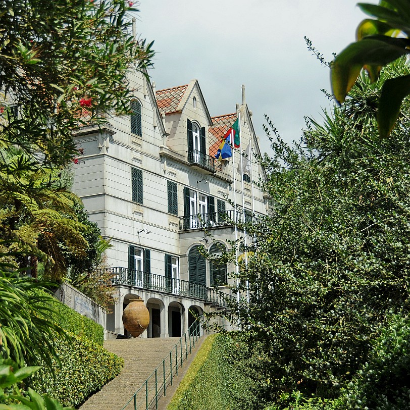 2012-09 Madeira [184] Der Botanische Garten seit 2011 eine Parkanlage mit exotischen Pflanzen. Die Anlage entstand 1960 auf dem früheren Anwesen der Familie Ritz. Das über 35.000 m²...