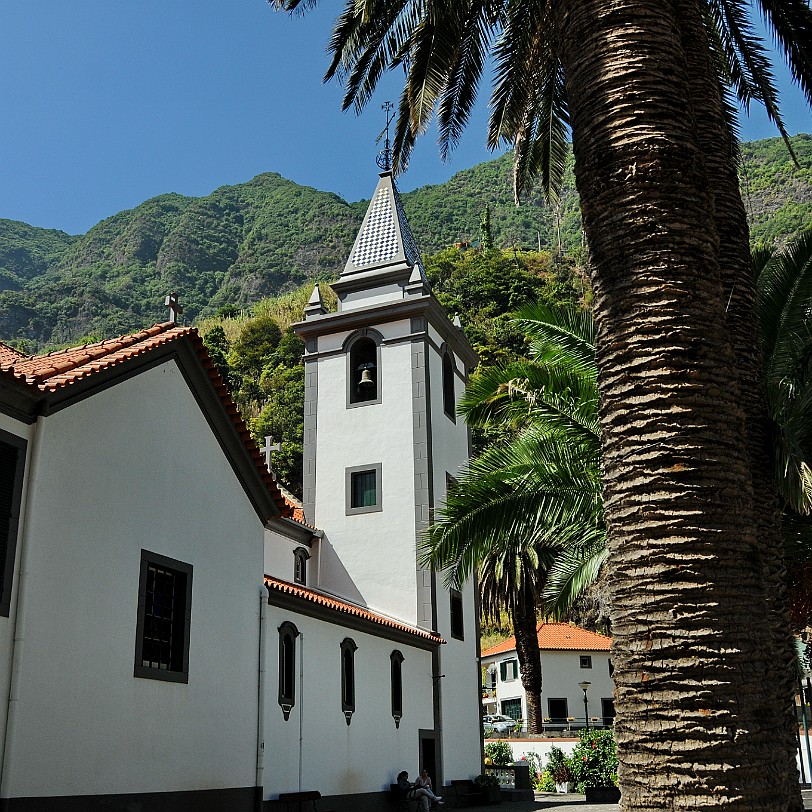 2012-09 Madeira [376] São Vicente ist eine Ortschaft an der Nordküste der portugiesischen Insel Madeira mit 3136 Einwohnern. Aus dem 18. Jahrhundert stammt die barocke Pfarrkirche...