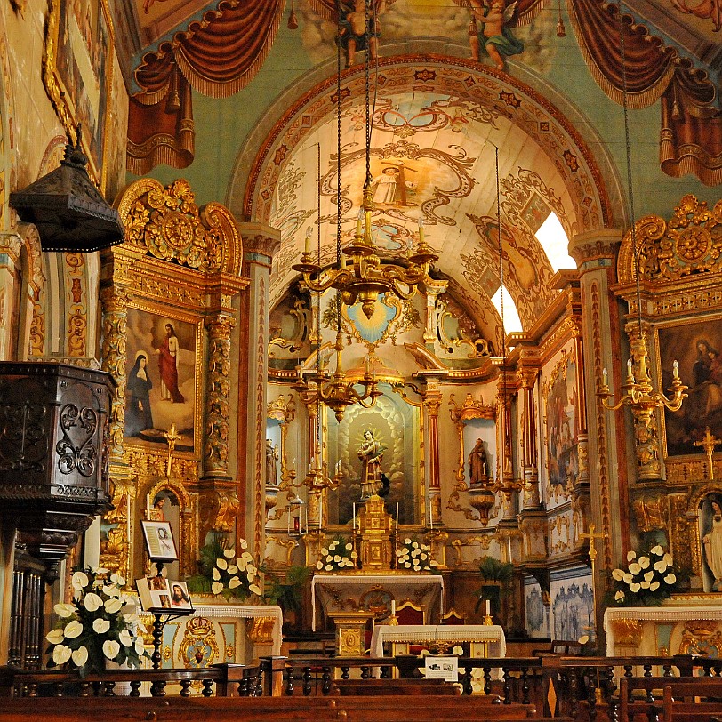 2012-09 Madeira [377] São Vicente ist eine Ortschaft an der Nordküste der portugiesischen Insel Madeira mit 3136 Einwohnern. Aus dem 18. Jahrhundert stammt die barocke Pfarrkirche...