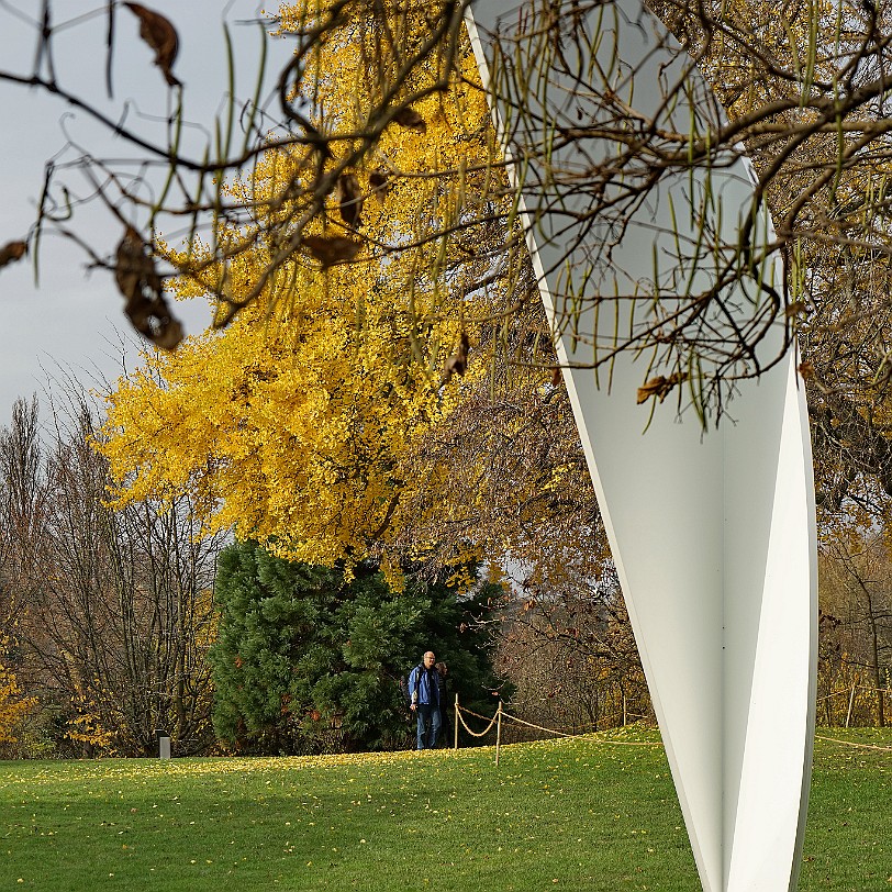 DSC04321 Die Fondation Beyeler, das meistbesuchte Museum der Schweiz. Neben seiner umfangreichen Sammlung der Kunst der Moderne werden hier pro Jahr drei bis vier grosse...