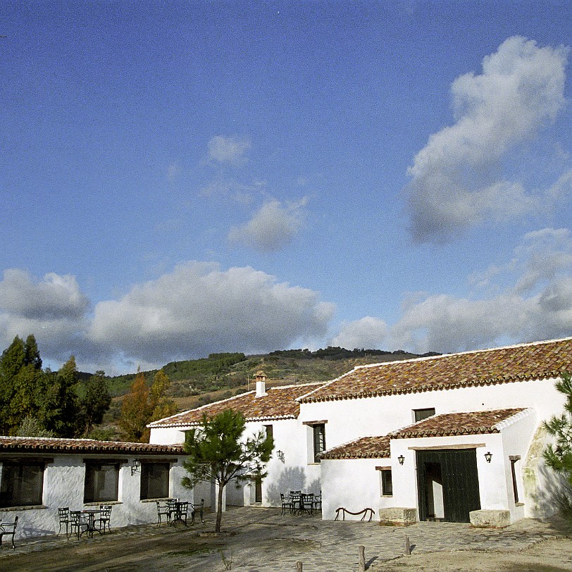 Ronda [61] Spanien, Andalusien, Ronda. Unser Hotel - ein alter, wunderschön gemütlicher, restaurierter Bauernhof.