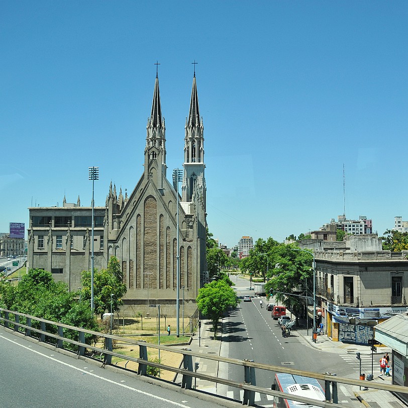 DSC_8436 Argentinien, Buenos Aires Buenos Aires (frÃ¼here Schreibweise Buenos Ayres; offiziell Ciudad AutÃ³noma de Buenos Aires/Autonome Stadt Buenos Aires) ist die...