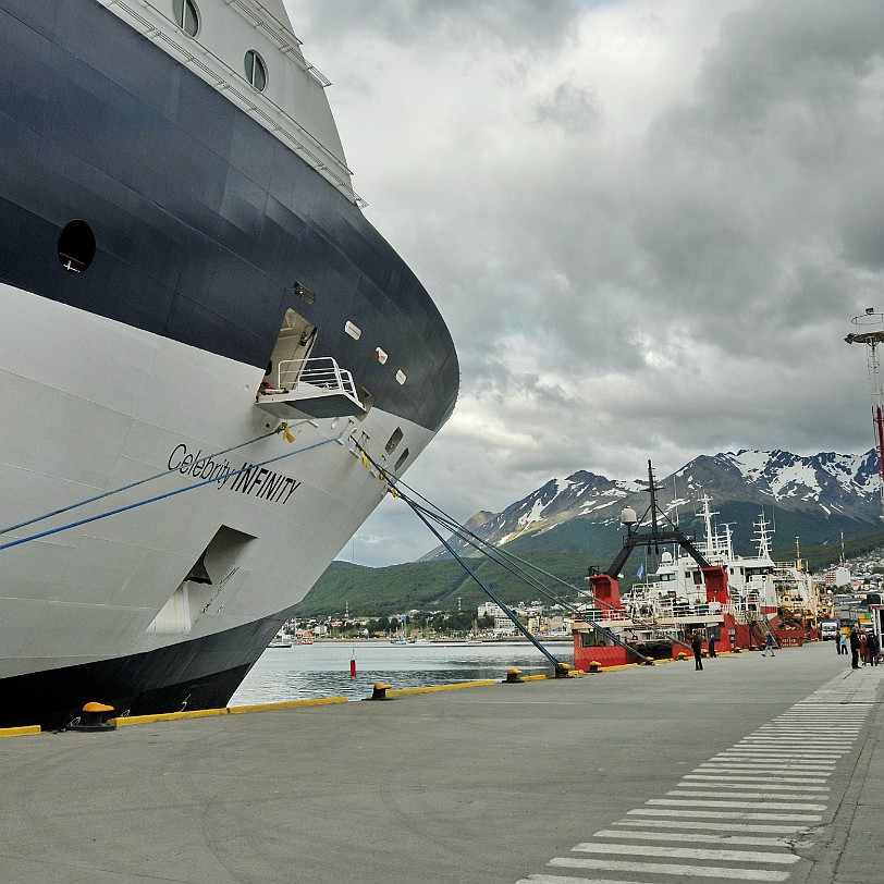 DSC_9509 Argentinien, Ushuaia HÃ¤ufig liegt ein Tief sÃ¼dlich der SÃ¼dspitze von SÃ¼damerika. Dieses Tief hat fÃ¼r Feuerland westlichen Wind zur Folge, der in den...