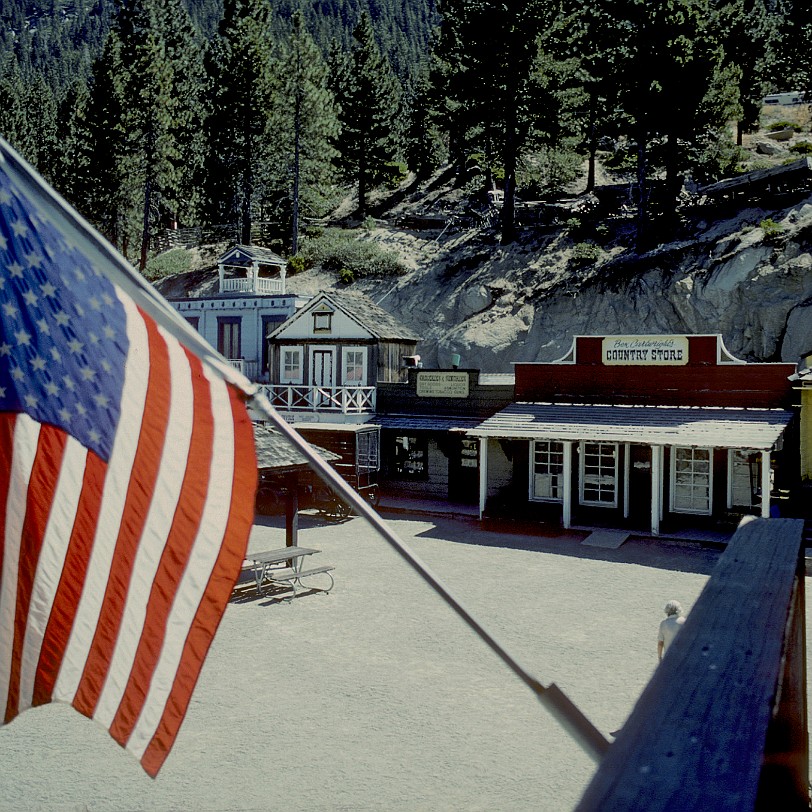 USA 1982 [0521]