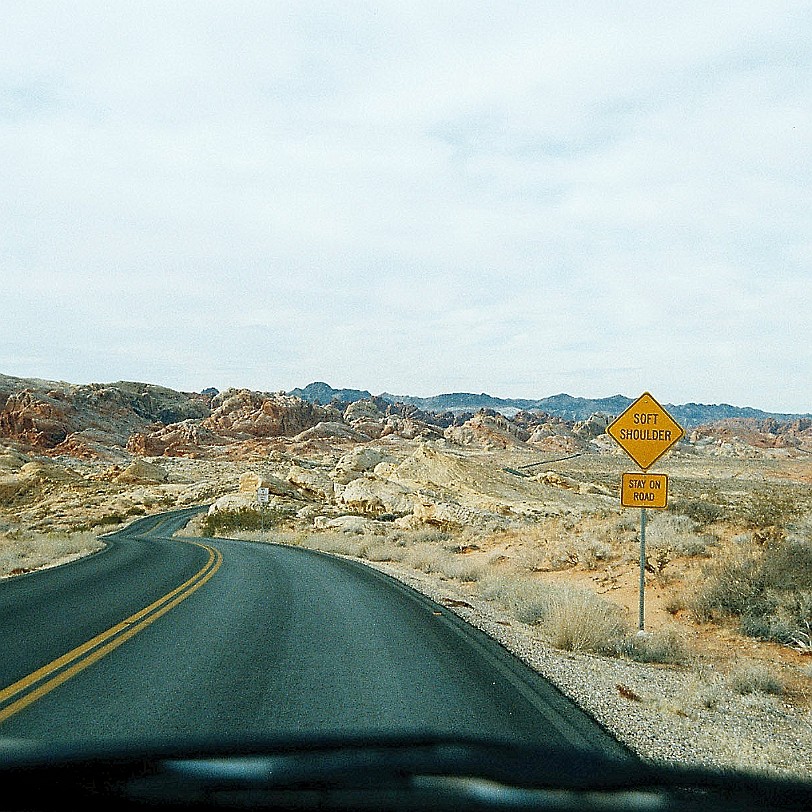 918 USA, Nevada, Valley of Fire Das Valley of Fire oder Valley of Fire State Park ist der älteste State Park Nevadas und wurde 1935 eröffnet. Der 141 km² grosse...