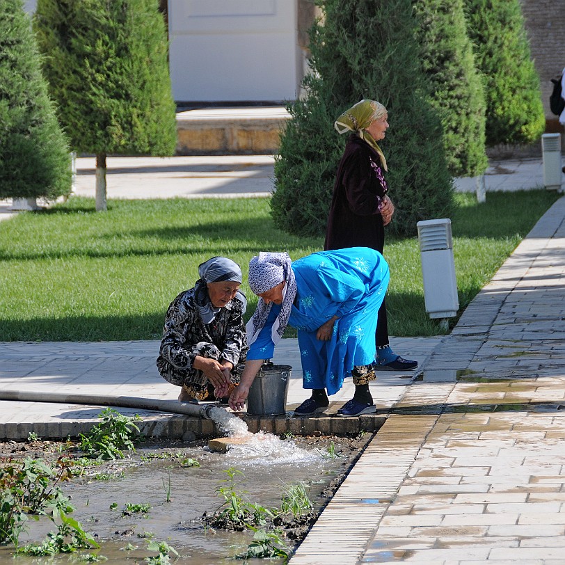 2012-05 Usbekistan [645] Usbekistan, Buchara, Baha ad-Din Nakschbandi Ensemble