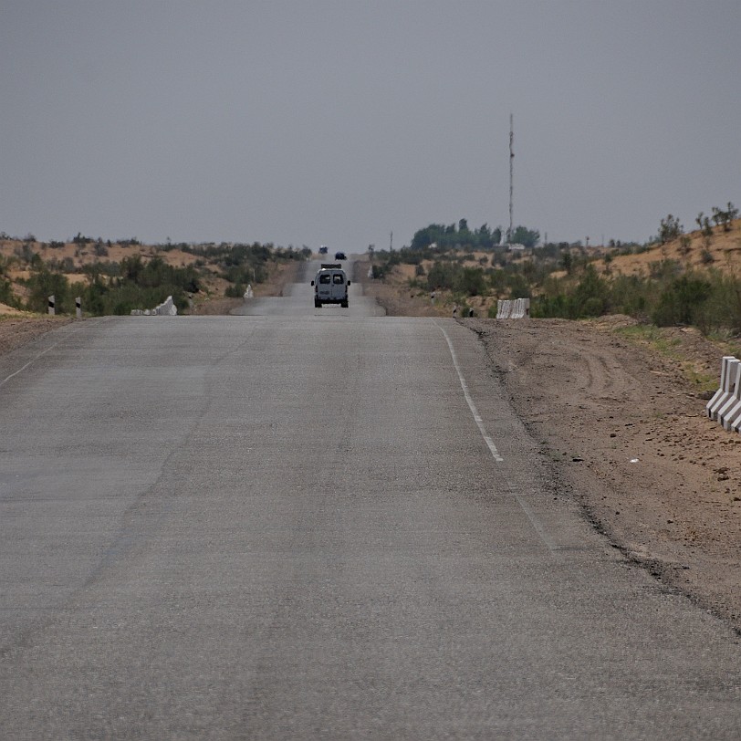 2012-05 Usbekistan [710] Usbekistan, von Buchara nach Chiva durch die Wüste Kizil-Kum