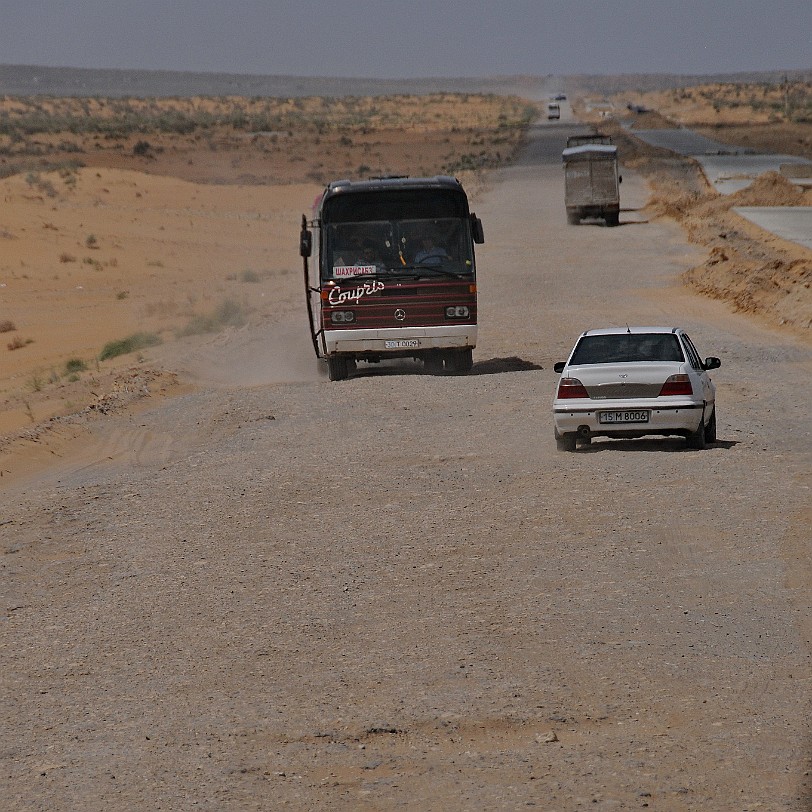 2012-05 Usbekistan [735] Usbekistan, von Buchara nach Chiva durch die Wüste Kizil-Kum