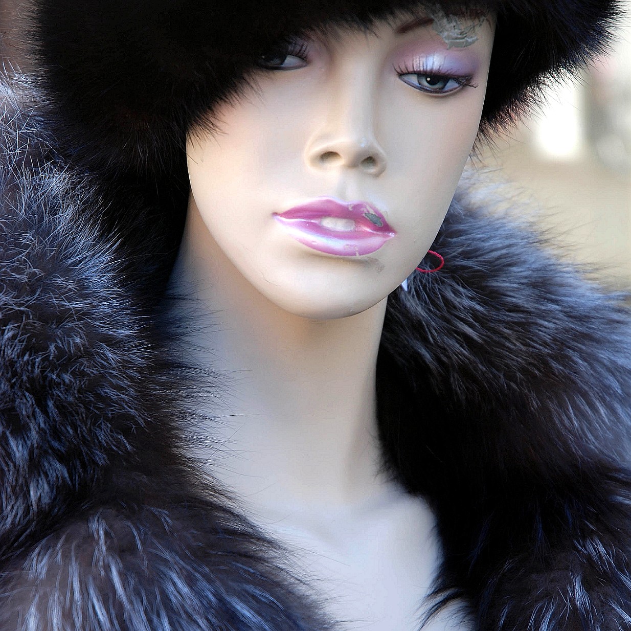 [GeoTagged] - DSC_0373 Schaufensterpuppe in Bayern; Deutschland, Garmisch-Partenkirchen