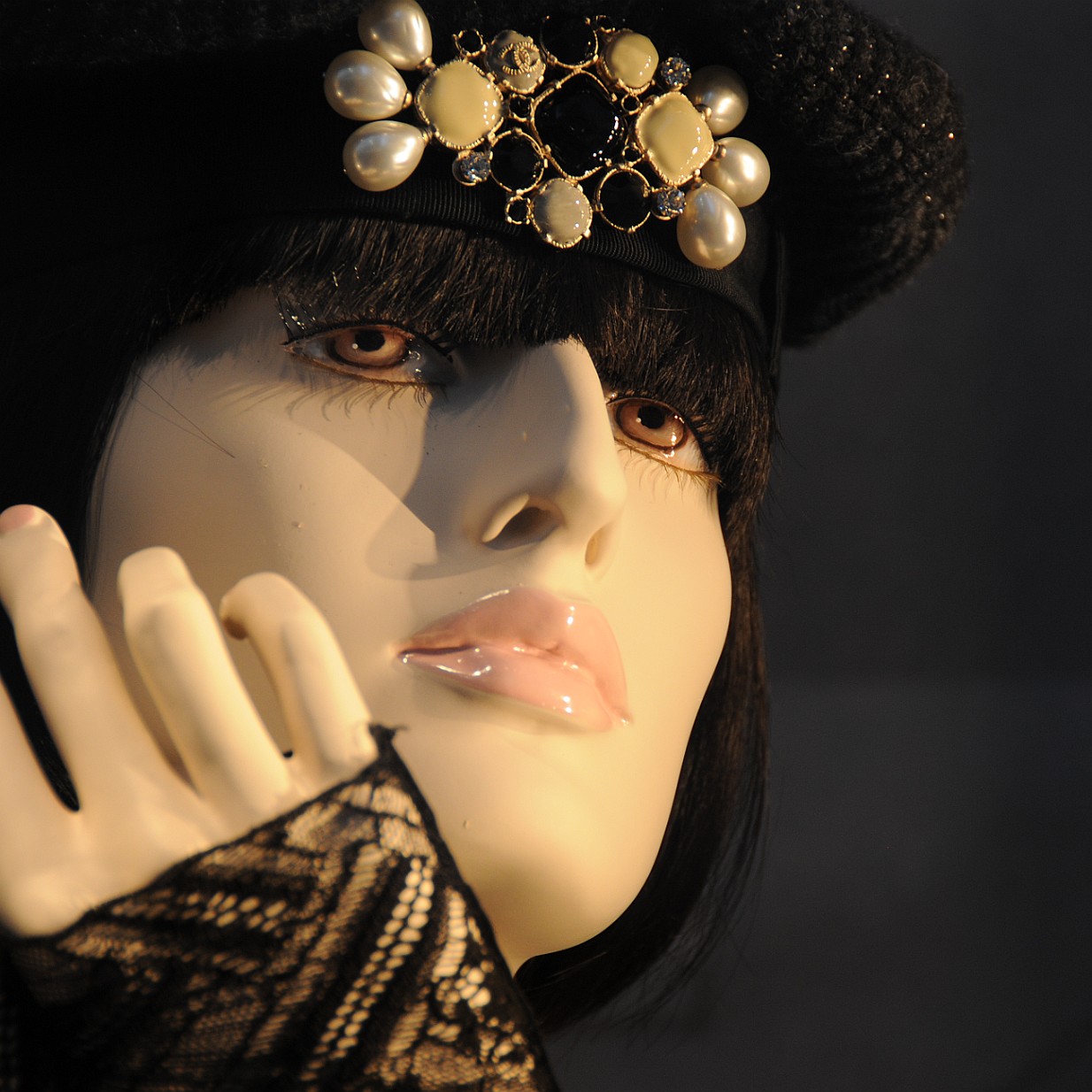 DSC_6153 Die Ginza ist ein als Hauptgeschäfts- und Vergnügungsviertel bekannter Stadtteil des Tokioer Stadtbezirks Chuo mit einer Vielzahl von Restaurants, Theatern,...