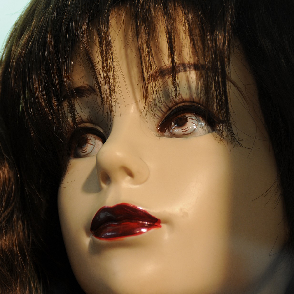 DSC_6445 Asakusa (ausgesprochen Asak'sa, dt. flaches Gras) ist ein Stadtteil im Tokioter Stadtbezirk Taito. Asakusa liegt am östlichen Ende der Tokyo Metro Ginza-Linie,...